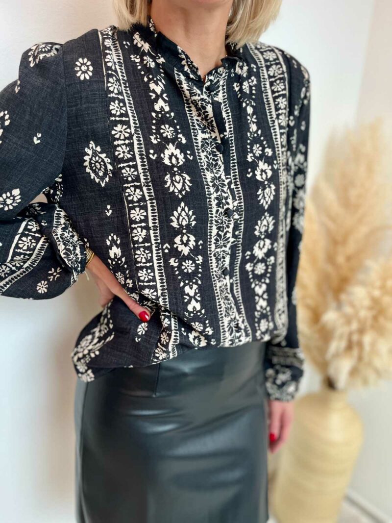 blouse imprimée noir écru