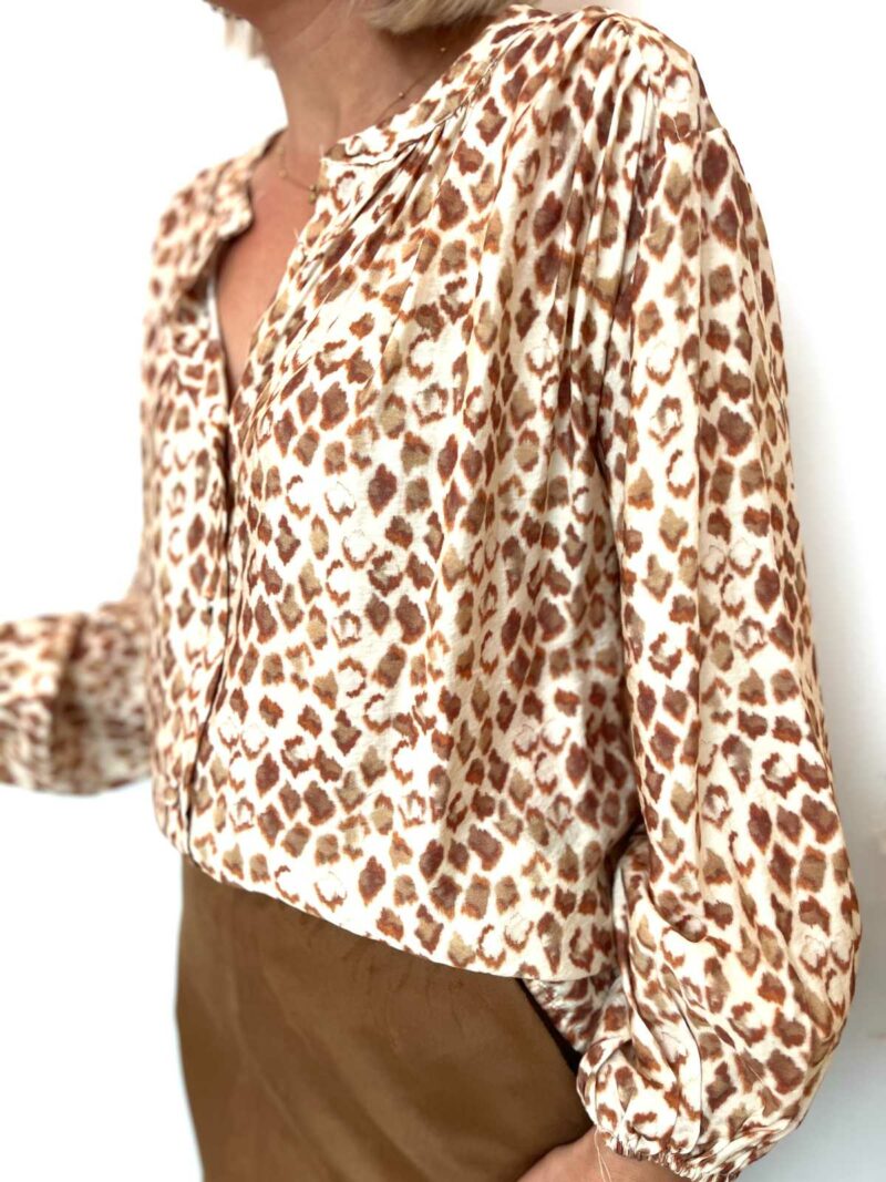 blouse imprimée camel